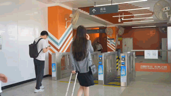 可為信息配合深圳通全國首創(chuàng  )UWB無(wú)感支付過(guò)閘方案正式試點(diǎn)上線(xiàn)